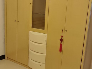 上城区景芳三区，地铁直达，周边配套完善