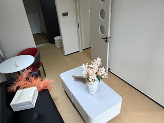 4号线新风地铁口 厅室分离 复古风