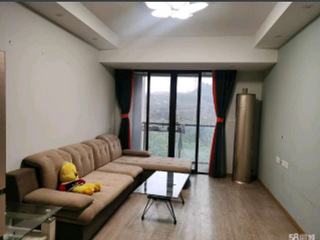 鲁能十三街区房东自住房首次出租