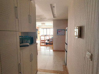 李家沱曼哈顿一期，巴南中学对面，精装2房出租