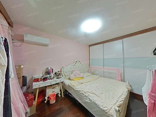 2号线庆菱路地铁口，房东直租，一室一厅一厨一卫中等装修