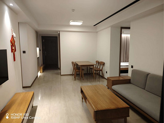 航行前程湾小区，只要4300一个月，三室两厅两卫一厨