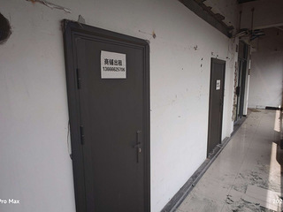 信义坊步行街三楼商铺