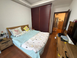 西湖文化广场 绿洲花园单间800 