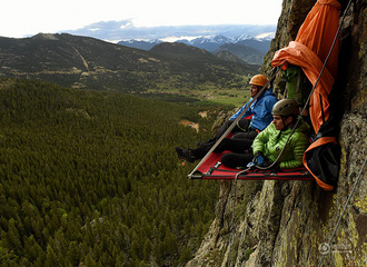 ������԰�ṩ����¶Ӫ���� 1200��Ԫһ��