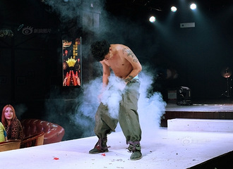 ���ɷű������ֱ��ݿ��ž͵��ۣ�