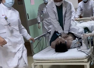 ��������������ͣ������4�������Ի��ԣ�������Ϊ��������ˮ��