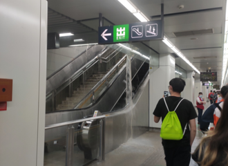 ���ѣ�����1���ߵ����г����ţ�������ɳ��վˮ�ܱ��ѣ�