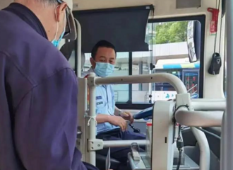 �������������������ˡ���Сѧ�������������������������