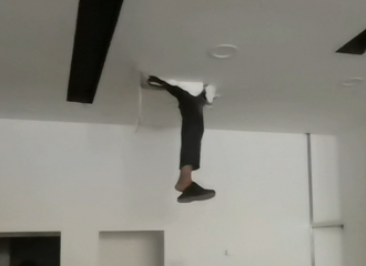 ������һ�����̣���������һ���컨���Ͼ���һ���ȡ�