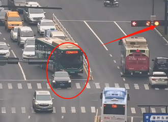 ����һ˾��·ŭ֢����������𹫽������������