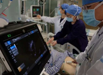 ����Ů�ӱ�����ʱȫ�����䣬����ICU��һ����������������