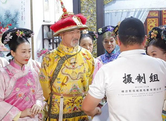 ÿ�˻�4000Ԫ��16λ���ݰ��̰����鷭�ġ���ִ������