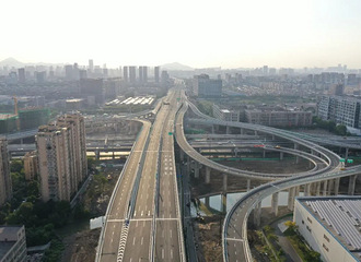 ���ݵ��г�һ���ٿ������ڽ���11ʱ