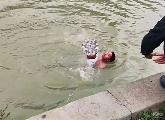 С���¾���ˮ�ߣ�ȴ����