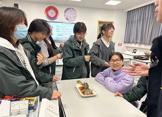 ���ݳ������Ͽ����㣬������ʦ��ͦ������һ���µ�ѧϰ����