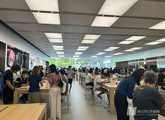 Ӽ700ԪţƻiPhone 15 Pro