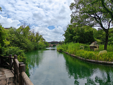 一场偶然夏日艳遇