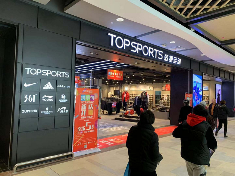 今晚的合乐城太疯狂放眼望去全是人人人人人人