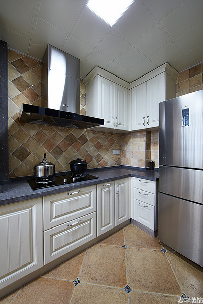 136�O��Լ�����ʽ��װ��Ч��ͼ