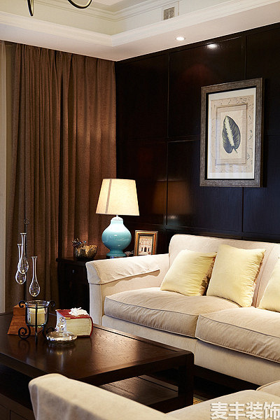 136ƽ�ִ���Լ�� ����̫�͹㳡װ��Ч��ͼ