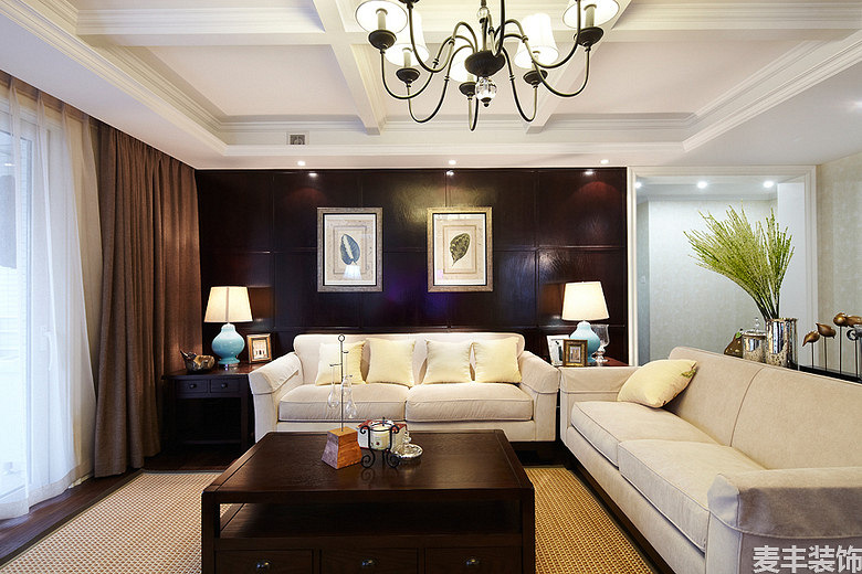 136ƽ�ִ���Լ�� ����̫�͹㳡װ��Ч��ͼ