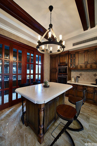 ͡����������ʽ���װ��Ч��ͼ