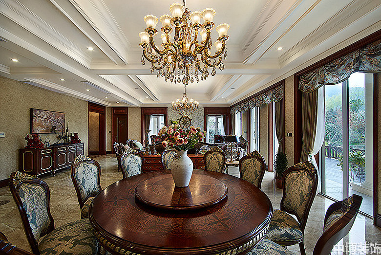 ͡����������ʽ���װ��Ч��ͼ