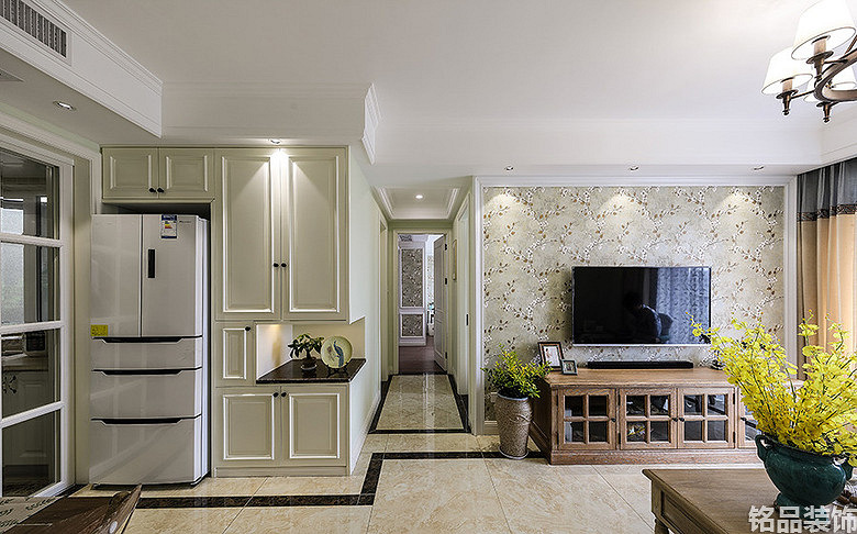 �����������ɫ������װ��Ч��ͼ