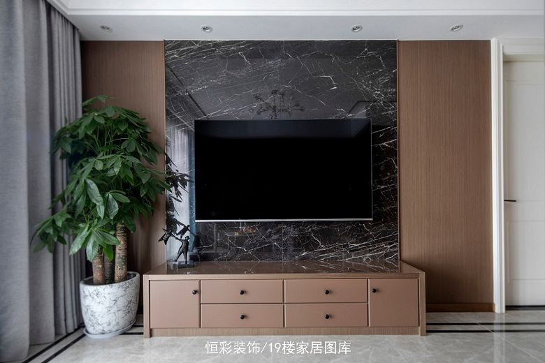 ���־���89�O���ִ�װ��Ч��ͼ