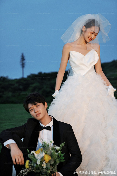 【夜景系列】2021全新主题_唯美风格婚纱照图片__19楼婚纱照美图