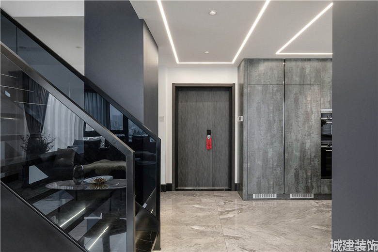 ����Է300�ִ�װ��Ч��ͼ