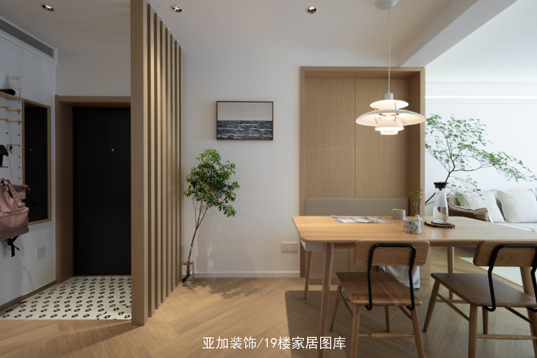 �����³�93ƽ|�ִ�ԭľ���װ��Ч��ͼ