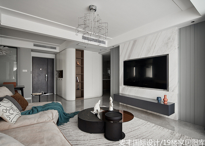 �ƼҾ��� 130�O �ִ�װ��Ч��ͼ