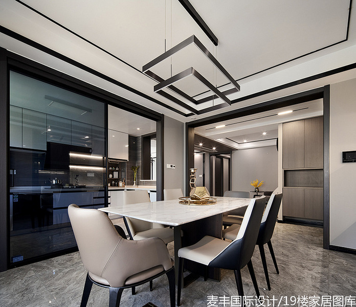 ��������180�O�ִ�װ��Ч��ͼ