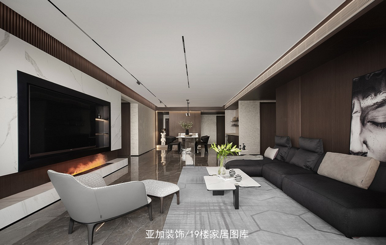 ʢ��Ǯ��180ƽ|�ִ����װ��Ч��ͼ