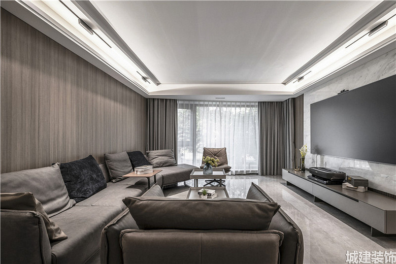 �ɺ��˼�165�ִ�װ��Ч��ͼ