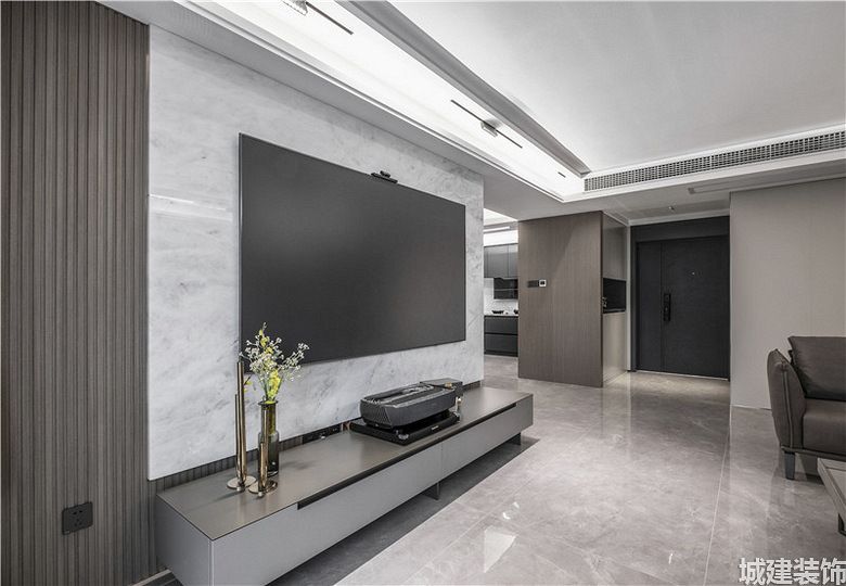 �ɺ��˼�165�ִ�װ��Ч��ͼ