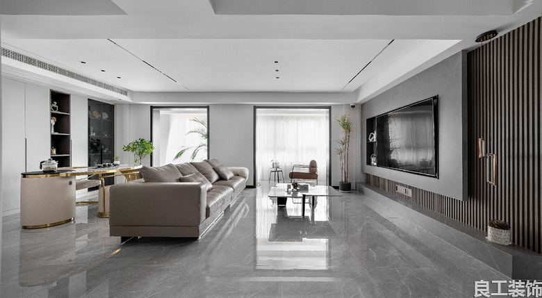 �Ÿ���Է 160�O �ķ�����װ��Ч��ͼ