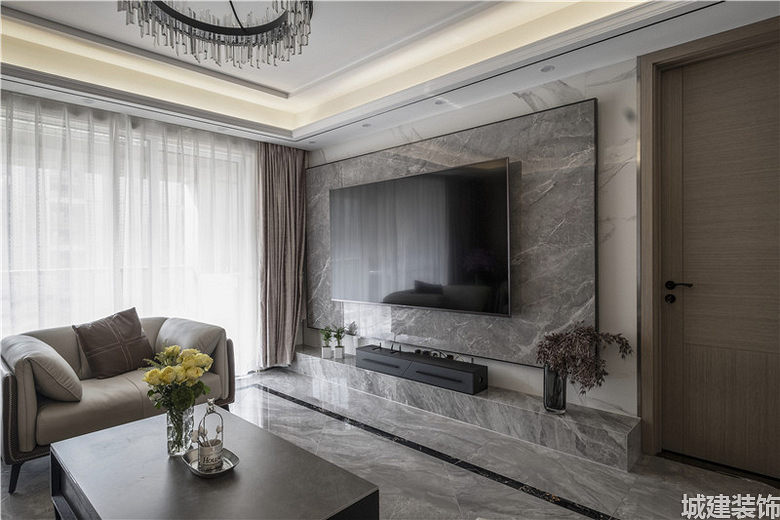 ��ɫ����140�ִ�װ��Ч��ͼ