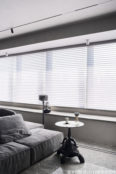 闻博花城 132㎡ 现代极简装修效果图