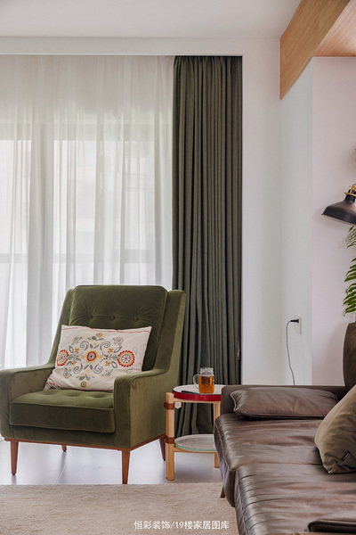 ��γ���͸� 120�O �����й�װ��Ч��ͼ