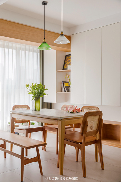 ��γ���͸� 120�O �����й�װ��Ч��ͼ