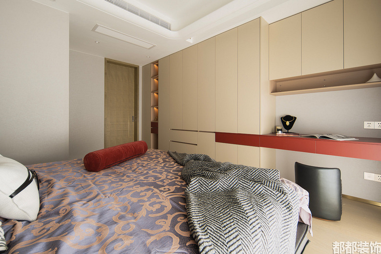 ���廪ͥ 188�O �ִ�װ��Ч��ͼ