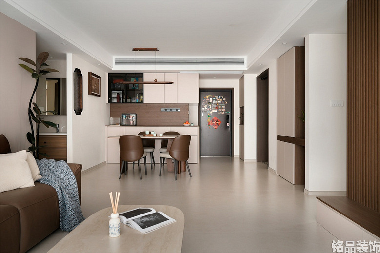 ���Ϲ��ʳ�140�O�����йŷ�װ��Ч��ͼ