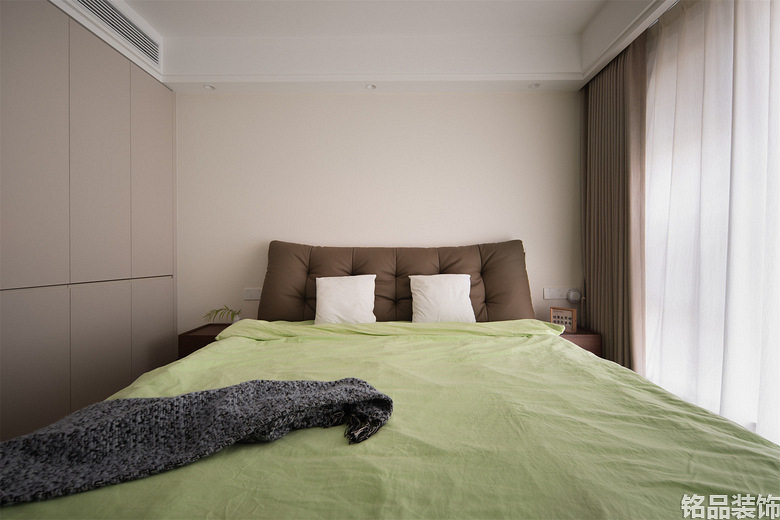 ���Ϲ��ʳ�140�O�����йŷ�װ��Ч��ͼ