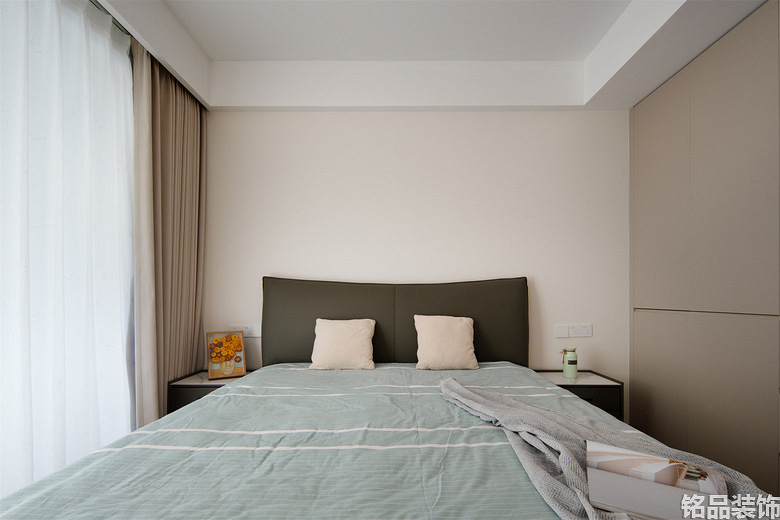 ���Ϲ��ʳ�140�O�����йŷ�װ��Ч��ͼ