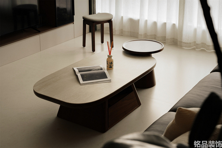 ���Ϲ��ʳ�140�O�����йŷ�װ��Ч��ͼ