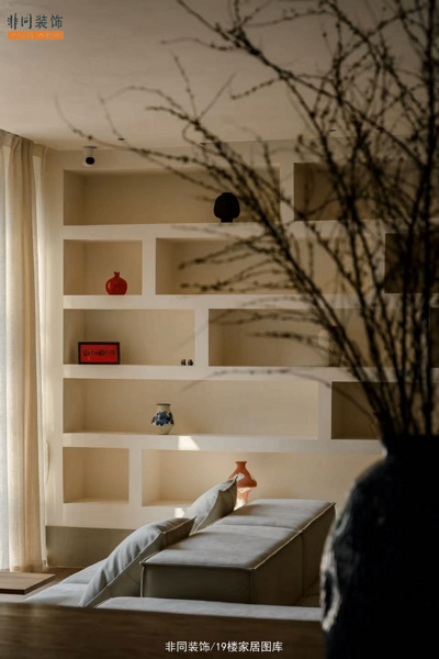 ��ɽ�£�������ԭľ�ľ������