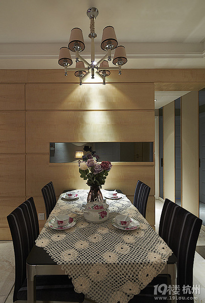 63ƽ��С���ĸ�ʽ��װ��Ч��ͼ